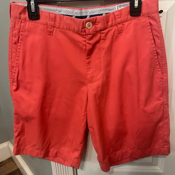Southern Tide Men’s Shorts - Picture 1 of 3